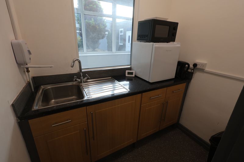Kitchen Facilities- click for photo gallery